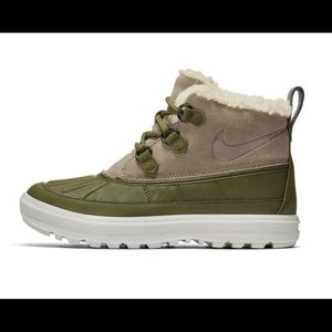 Nike Chukka Winter Boots